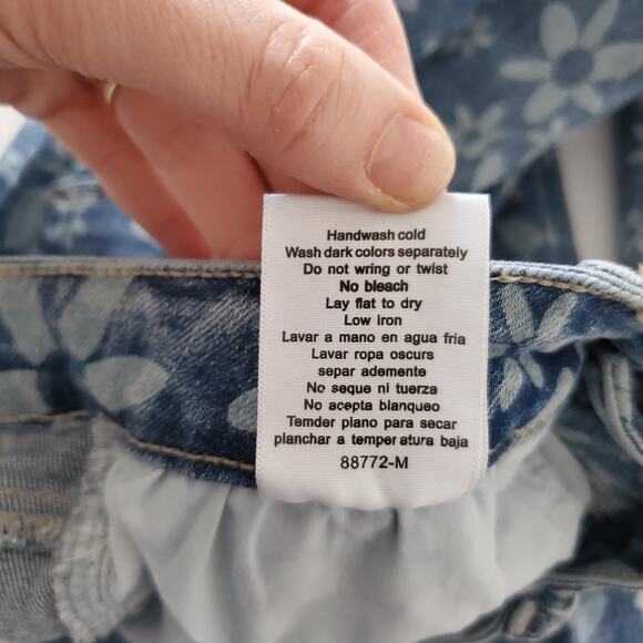 Judy Blue Jeans Womens 29 Blue Wide Crop Daisy Floral Raw Hem Stretch JB88772 - Picture 11 of 12